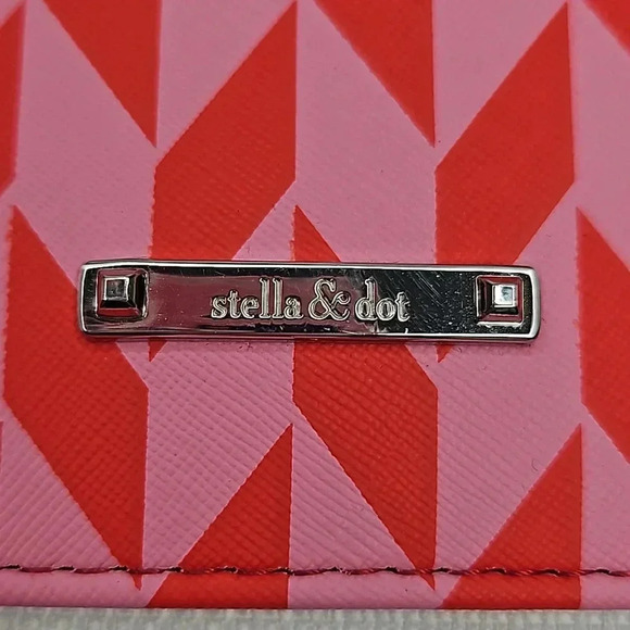 Stella & Dot Pink and Red Leather Jewelry Travel and Display Binder - Picture 9 of 15